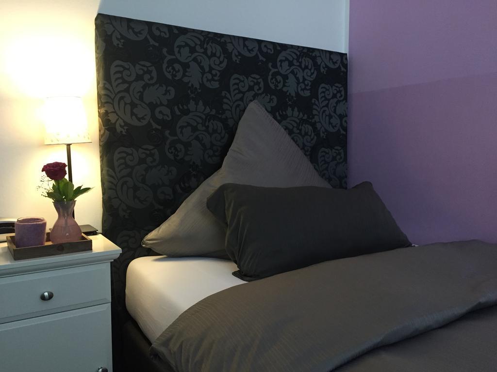 Hotel Heddernheimer Hof Франкфурт-на-Майне Экстерьер фото